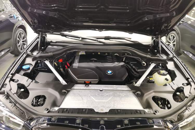 Used BMW X3 2022 Second Facelift xDrive30i Leading Edition M Night Sky Package Engine Bay