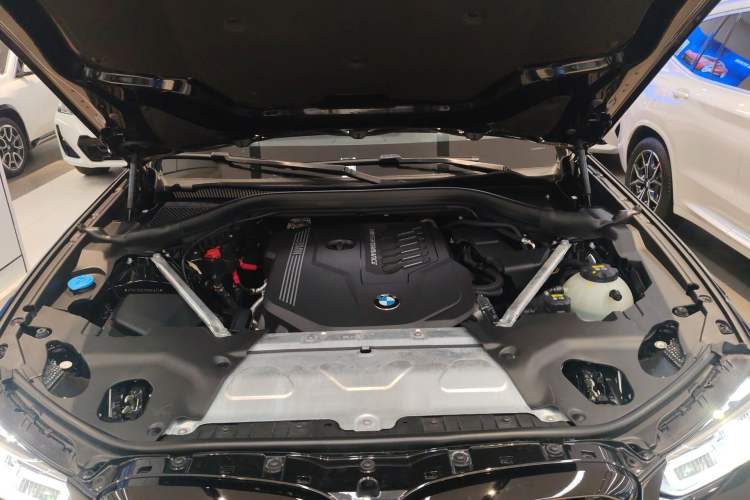 Used BMW X3 2022 M40i Engine Bay