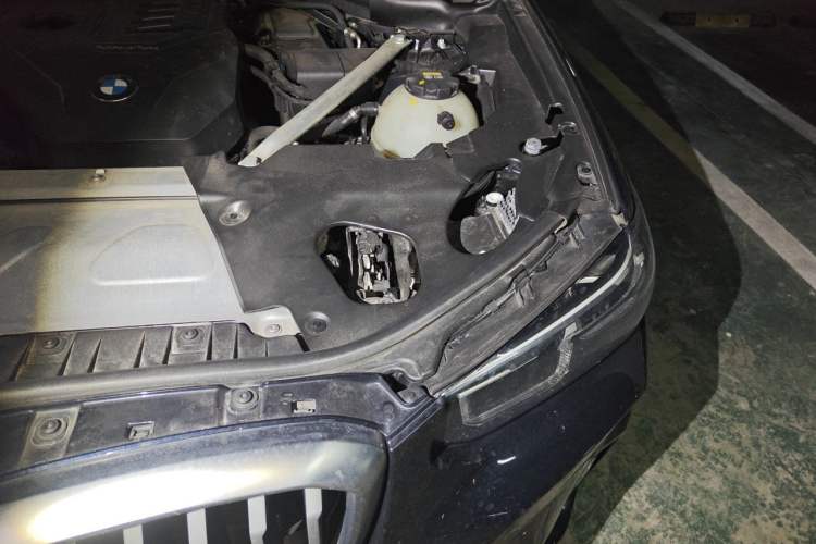 Used BMW X3 2022 xDrive25i M Sport Package Engine Bay Left