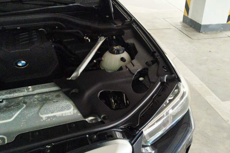 Used BMW X3 2022 xDrive25i M Sport Package Engine Bay Left