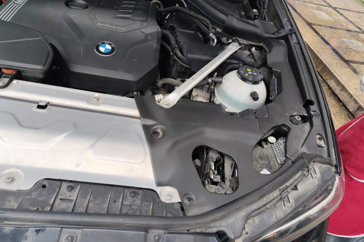 Used BMW X3 2022 Restyled xDrive25i M Sport Package Engine Bay Left