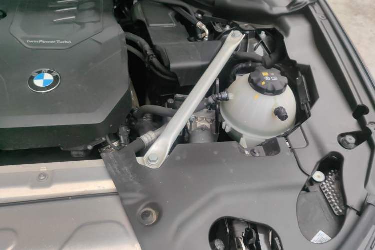 Used BMW X3 2022 Restyled xDrive25i M Sport Package Engine Bay Left