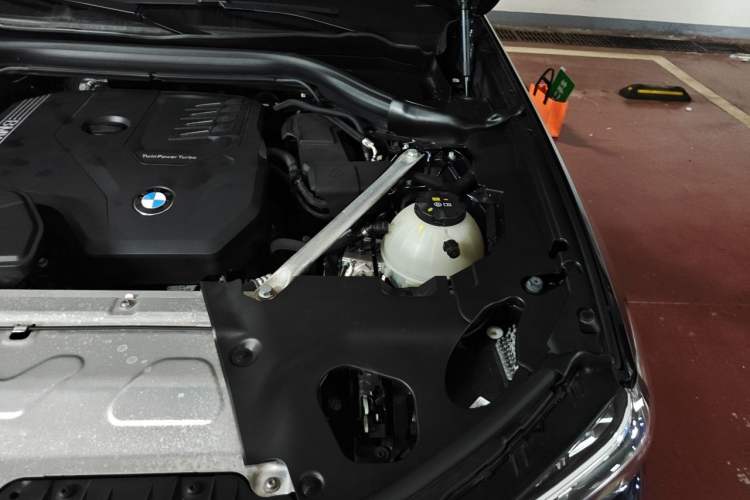 Used BMW X3 2022 xDrive25i M Sport Package Engine Bay Left