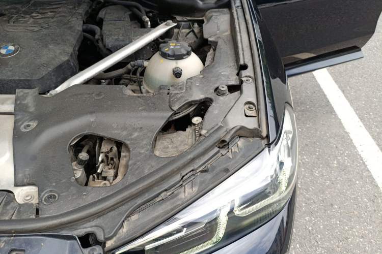 Used BMW X3 2022 Restyled xDrive25i M Sport Package Engine Bay Left