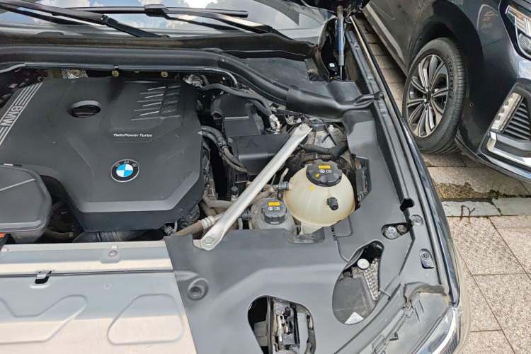 Used BMW X3 2022 Second Facelift xDrive30i Leading Edition M Night Sky Package Engine Bay Left