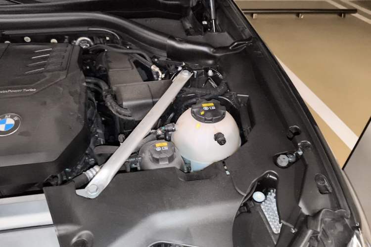 Used BMW X3 2022 Restyled xDrive30i Luxury Edition M Night Sky Package Engine Bay Left