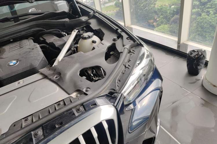 Used BMW X3 2022 xDrive25i M Sport Package Engine Bay Left