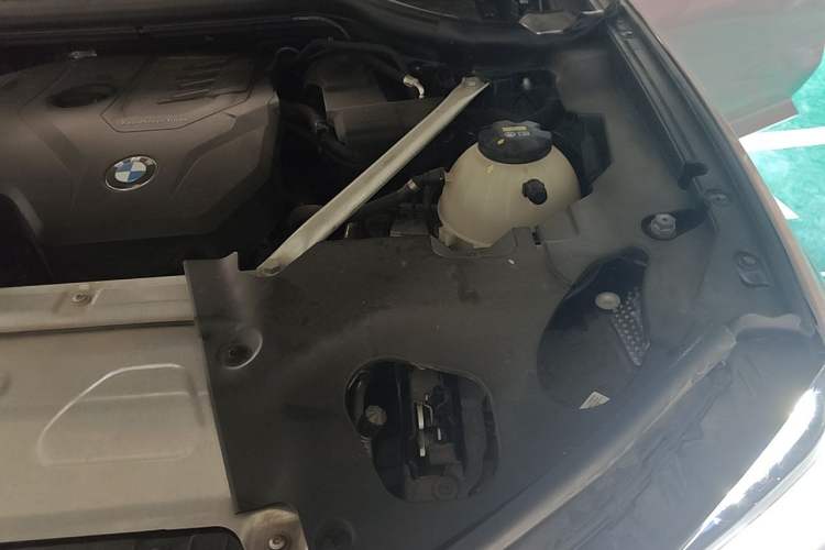 Used BMW X3 2022 xDrive25i M Sport Package Engine Bay Left