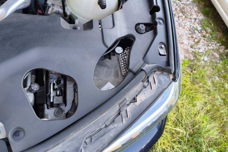 Used BMW X3 2022 Restyled xDrive25i M Sport Package Engine Bay Left
