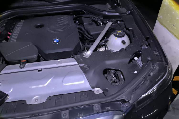 Used BMW X3 2022 xDrive25i M Sport Package Engine Bay Left