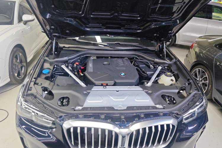 Used BMW X3 2022 Restyled xDrive25i M Sport Package Engine Bay