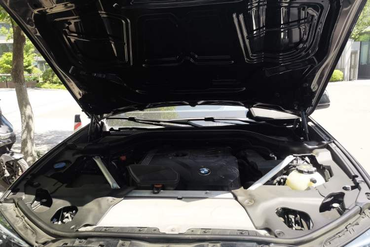 Used BMW X3 2022 xDrive25i M Sport Package Engine Bay