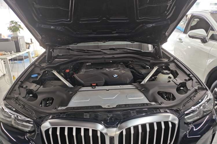 Used BMW X3 2022 xDrive25i M Sport Package Engine Bay