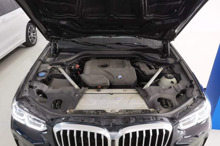 Used BMW X3 2022 Restyled xDrive25i M Sport Package Engine Bay
