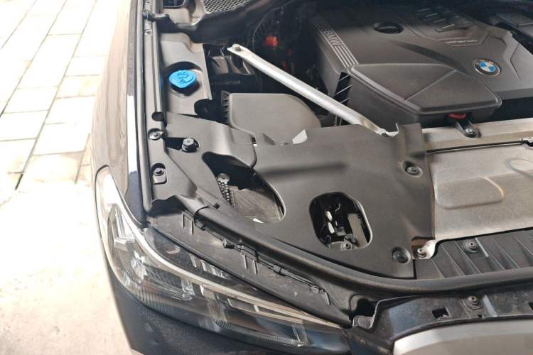 Used BMW X3 2022 xDrive25i M Sport Package Engine Bay Right