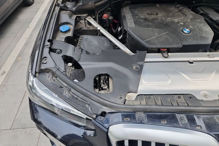 Used BMW X3 2022 Restyled xDrive25i M Sport Package Engine Bay Right
