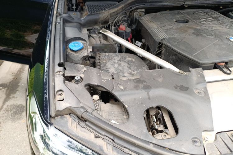 Used BMW X3 2022 Restyled xDrive25i M Sport Package Engine Bay Right