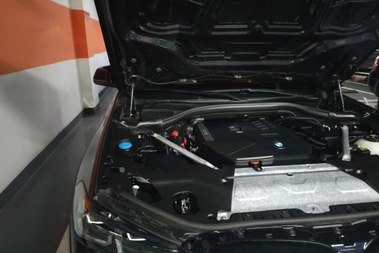 Used BMW X3 2022 Second Facelift xDrive30i Luxury Edition M Night Sky Package Engine Bay Right
