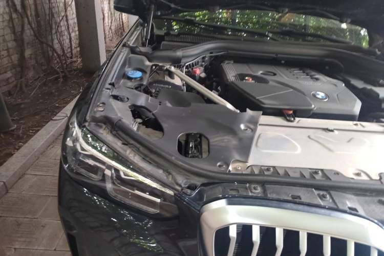 Used BMW X3 2022 Restyled xDrive25i M Sport Package Engine Bay Right