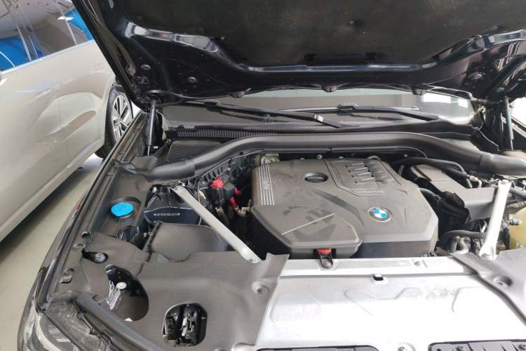 Used BMW X3 2022 xDrive25i M Sport Package Engine Bay Right