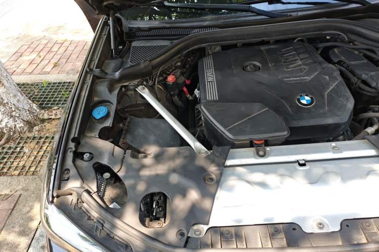 Used BMW X3 2022 xDrive25i M Sport Package Engine Bay Right