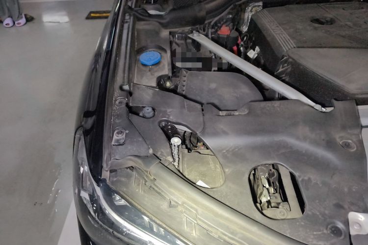 Used BMW X3 2022 xDrive25i M Sport Package Engine Bay Right