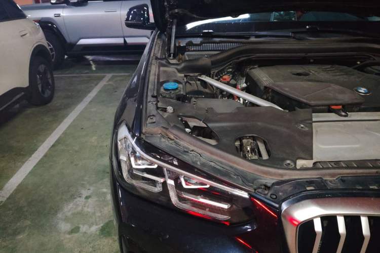 Used BMW X3 2022 xDrive25i M Sport Package Engine Bay Right