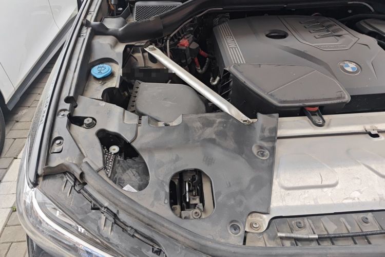 Used BMW X3 2022 Restyled xDrive25i M Sport Package Engine Bay Right