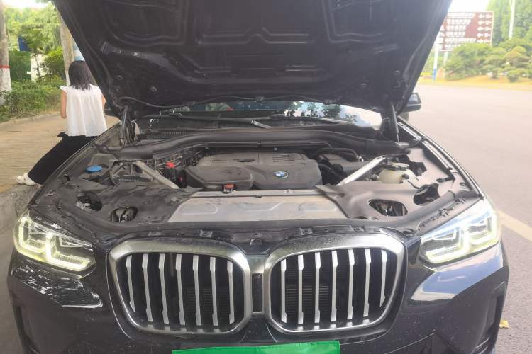 Used BMW X3 2022 Restyled xDrive25i M Sport Package Engine Bay