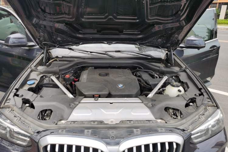 Used BMW X3 2022 Restyled xDrive25i M Sport Package Engine Bay