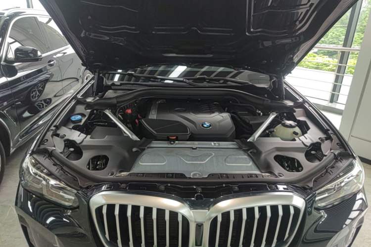Used BMW X3 2022 Restyled xDrive25i M Sport Package Engine Bay