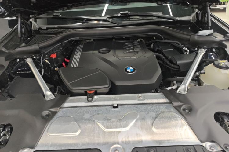 Used BMW X3 2022 Restyled xDrive25i M Sport Package Engine Bay