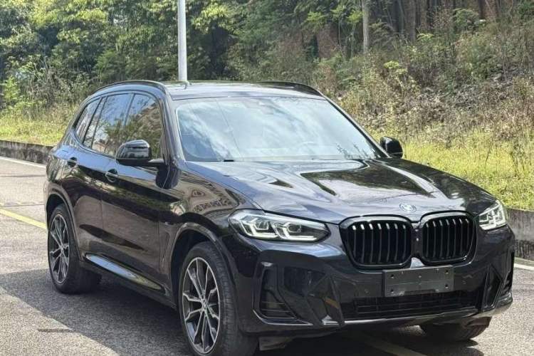 Used BMW X3 2022 Second Facelift xDrive30i Leading Edition M Night Sky Package Exterior 2