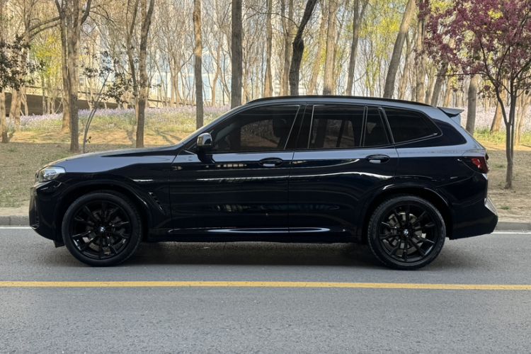 Used BMW X3 2022 Restyled xDrive30i Luxury Edition M Night Sky Package Exterior 2