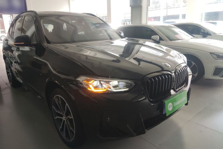 Used BMW X3 2022 Second Facelift xDrive30i Leading Edition M Night Sky Package Exterior 2