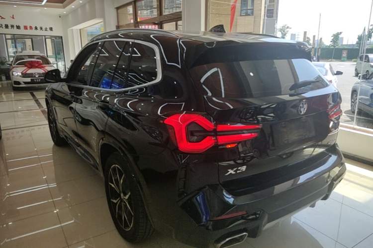 Used BMW X3 2022 Restyled xDrive25i M Sport Package Exterior 2