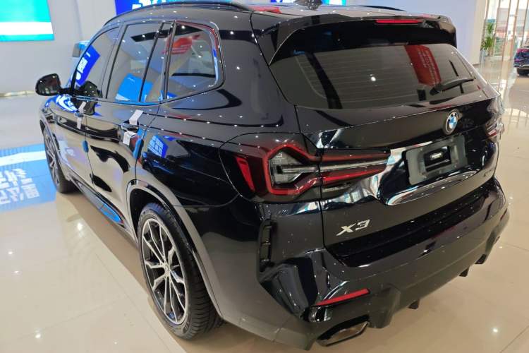 Used BMW X3 2022 xDrive30i Luxury Model M Night Sky Package Exterior 2