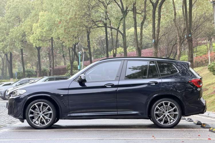 Used BMW X3 2022 xDrive30i Luxury Model M Night Sky Package Exterior 3