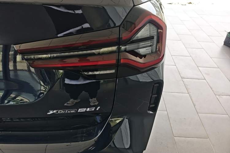 Used BMW X3 2022 Restyled xDrive25i M Sport Package Exterior 3