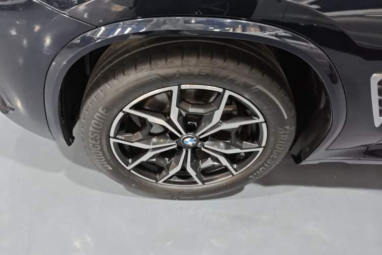 Used BMW X3 2022 Restyled xDrive25i M Sport Package Exterior 4
