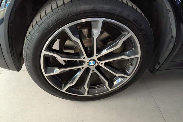 Used BMW X3 2022 Facelift xDrive30i Luxury Edition M Night Edition Package Exterior 4