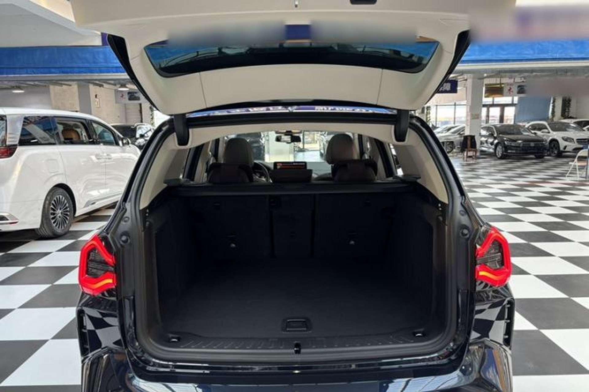 Used BMW X3 2022 Second Facelift xDrive30i Leading Edition M Night Sky Package Exterior 4