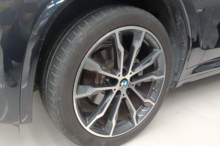 Used BMW X3 2022 xDrive30i Luxury Model M Night Sky Package Exterior 4