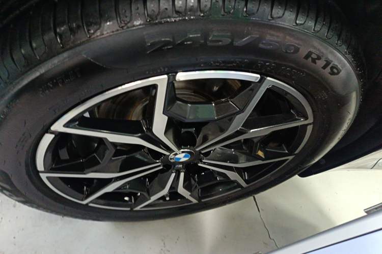 Used BMW X3 2022 Restyled xDrive25i M Sport Package Exterior 4