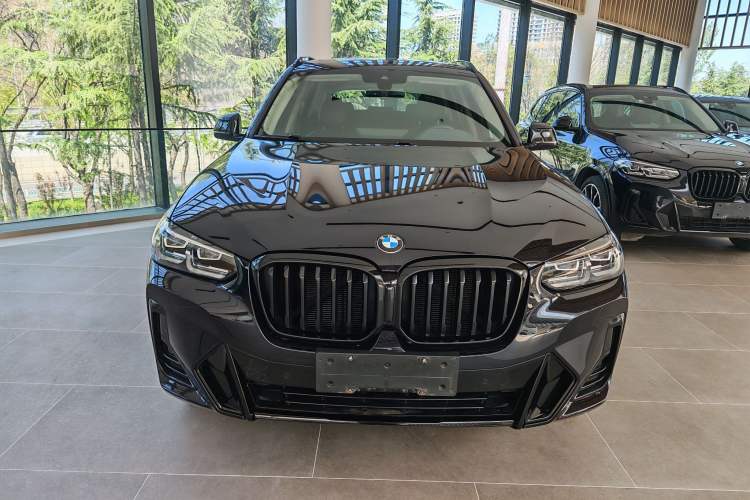 Used BMW X3 2022 xDrive30i Luxury Model M Night Sky Package Exterior 4