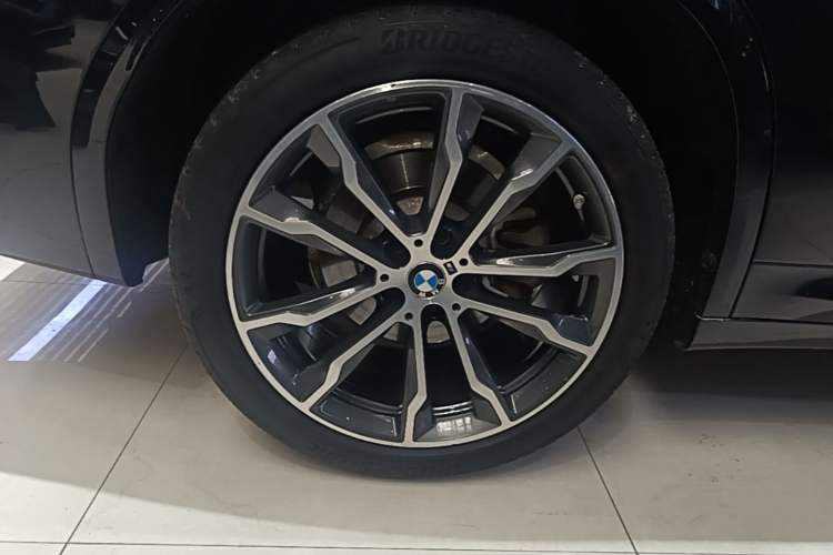 Used BMW X3 2022 xDrive30i Luxury Model M Night Sky Package Exterior 5