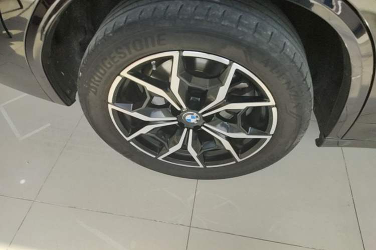 Used BMW X3 2022 Restyled xDrive25i M Sport Package Exterior 5