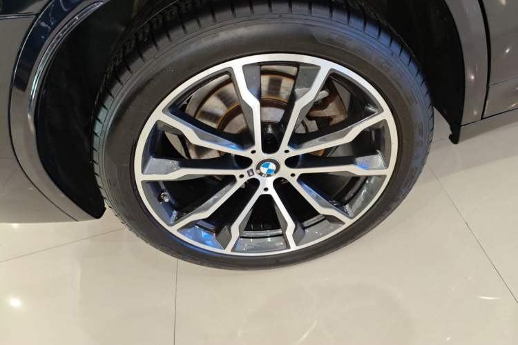 Used BMW X3 2022 xDrive30i Luxury Model M Night Sky Package Exterior 5