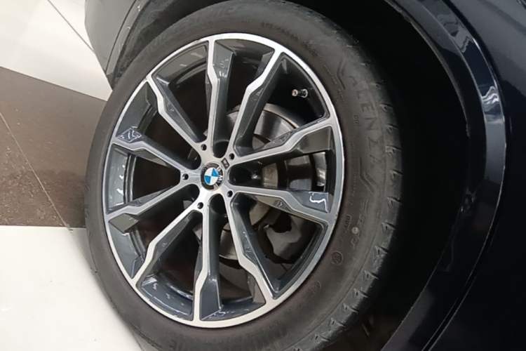 Used BMW X3 2022 xDrive30i Luxury Model M Night Sky Package Exterior 5