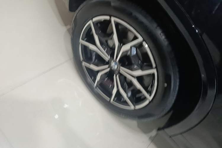 Used BMW X3 2022 Restyled xDrive25i M Sport Package Exterior 5